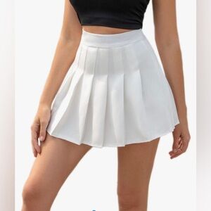 White pleated tennis / golf skirt with shorts underneath​